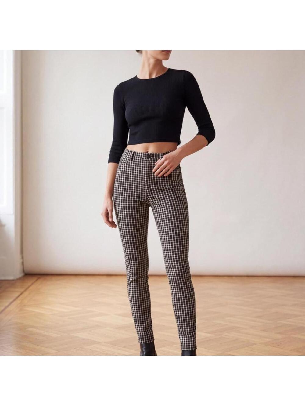 Zara Women's Black and Multi Trousers
